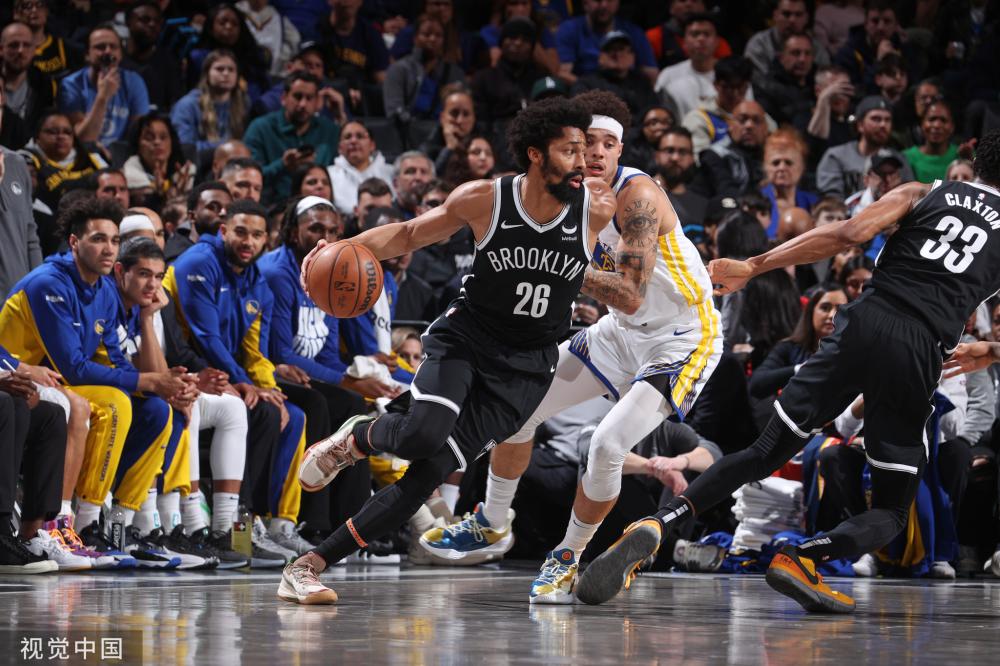 迷和广大足 迷和广大足